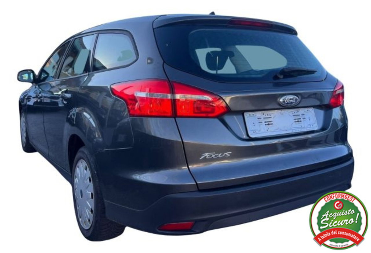 Ford Focus Station Wagon 1.6 TDCi 105 CV SW ECOnetic (3)