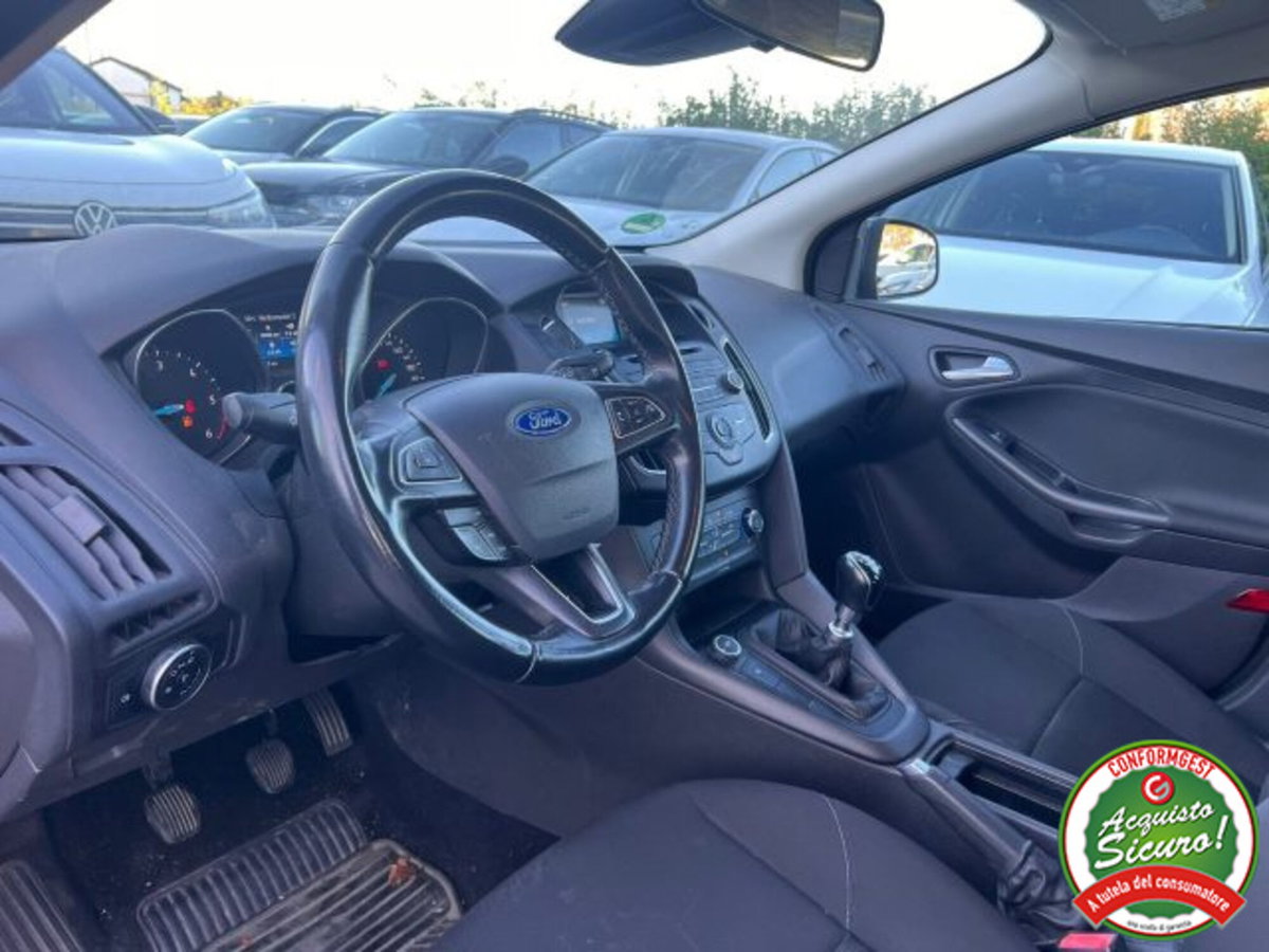 Ford Focus Station Wagon 1.6 TDCi 105 CV SW ECOnetic (8)