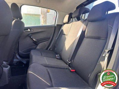 Peugeot 208 82 5 porte Allure (8)