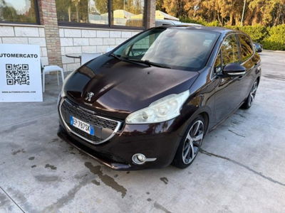 Peugeot 208 VTi 120 CV 5 porte Allure usata