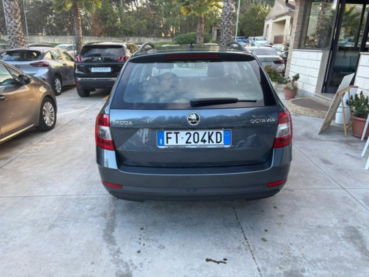 Skoda Octavia Station Wagon 1.6 TDI CR 115 CV Wagon Ambition (5)