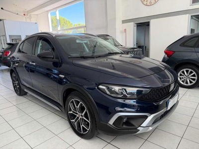 Fiat Tipo Tipo 5p 1.0 t3 Cross 100cv usata