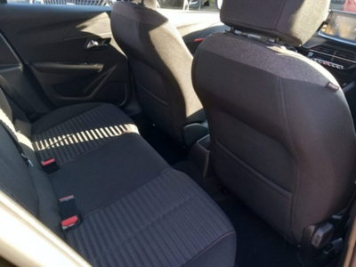 Peugeot 208 1.2 puretech Active s&s 75cv (15)