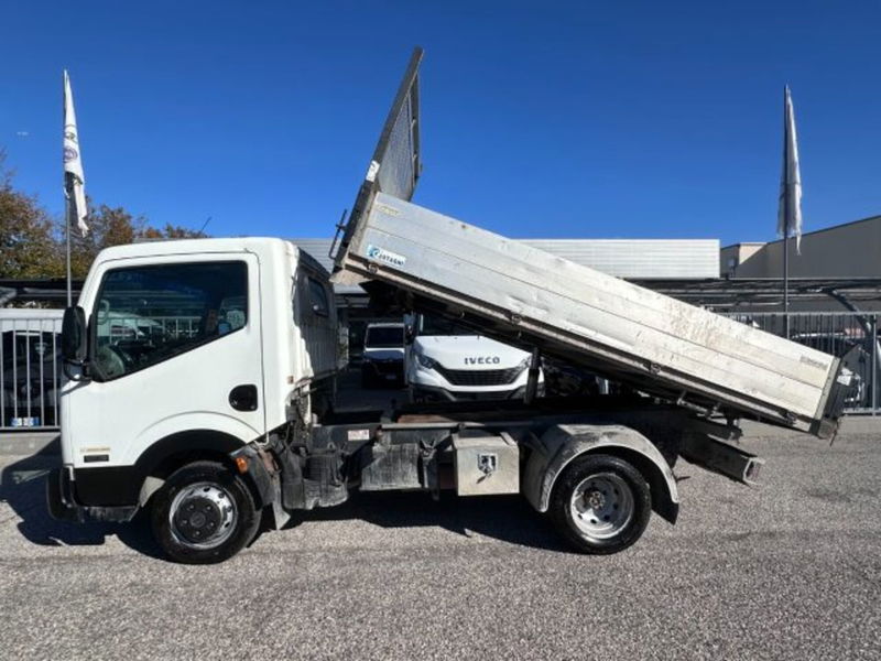 Nissan Cabstar 35.13 2.5 TDI 130CV PM-RG Cabinato Basic