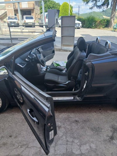 Peugeot 207 Cabrio 8V HDi 112CV CC Tecno (10)