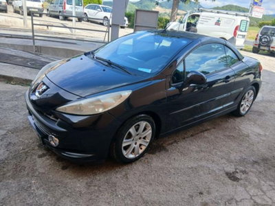 Peugeot 207 Cabrio 8V HDi 112CV CC Tecno (2)