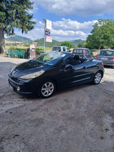 Peugeot 207 Cabrio 8V HDi 112CV CC Tecno (8)