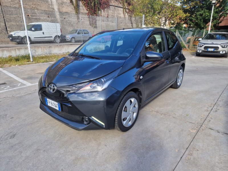 Toyota Aygo 1.0 VVT-i 69 CV 5 porte x-pure
