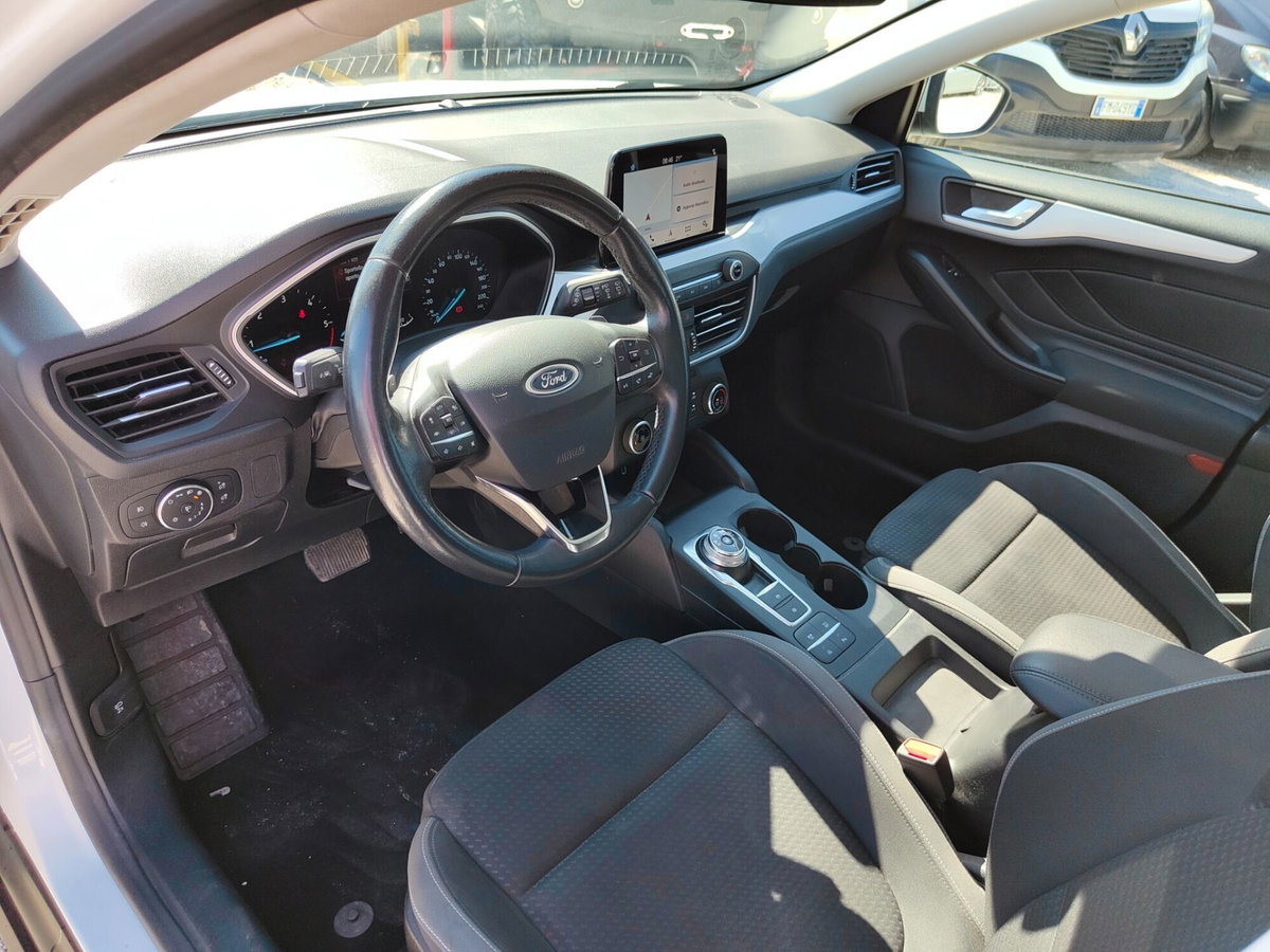 Ford Focus Station Wagon 1.5 EcoBlue 120 CV automatico SW Business Co-Pilot (11)