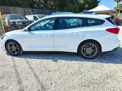 Ford Focus Station Wagon 1.5 EcoBlue 120 CV automatico SW Business Co-Pilot (6)