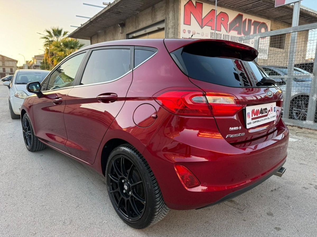 Ford Fiesta 1.5 TDCi 5 porte Titanium (6)