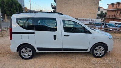 Dacia Dokker 1.5 dCi 8V 75CV Pick-Up (3)