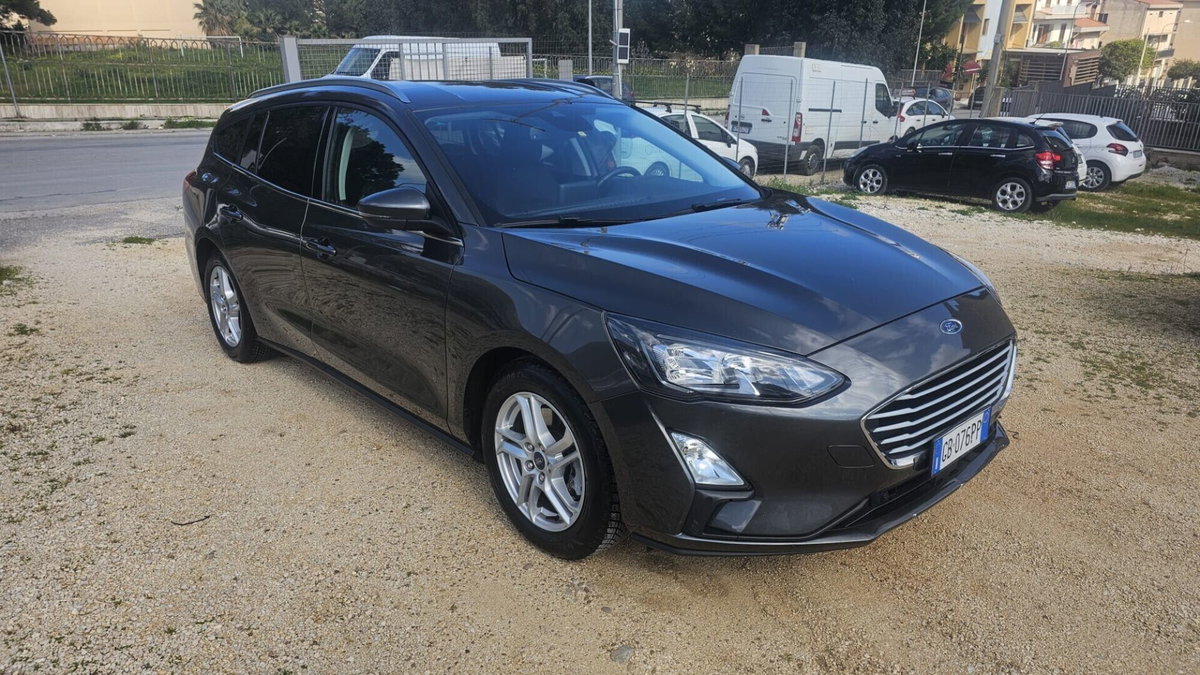 Ford Focus 1.5 EcoBlue 120 CV automatico 5p. Business Co-Pilot (11)