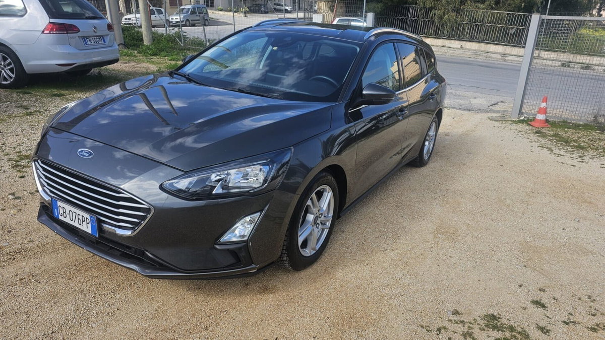 Ford Focus 1.5 EcoBlue 120 CV automatico 5p. Business Co-Pilot (9)
