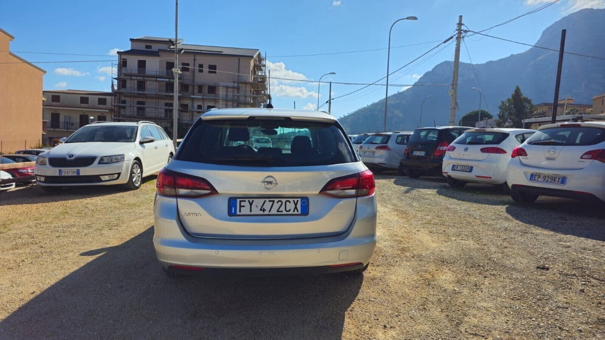 Opel Astra Station Wagon 1.6 CDTi 136CV Start&Stop Sports Business (5)