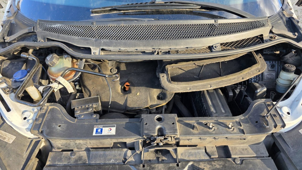 Peugeot 807 HDi 163CV aut. ST (13)