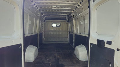 Peugeot Boxer Furgone 335 2.0 BlueHDi 160CV PM-TN Furgone (5)