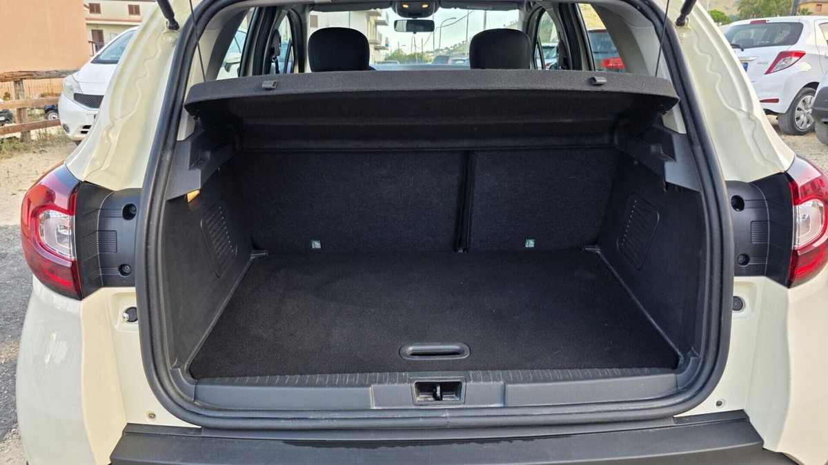 Renault Captur dCi 8V 90 CV Life (13)