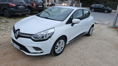 Renault Clio dCi 8V 90 CV Start&Stop 5 porte Energy Life (2)