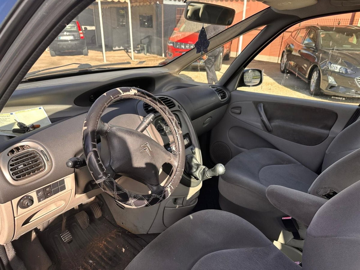 Citroen Xsara Picasso 1.6 Chrono (7)