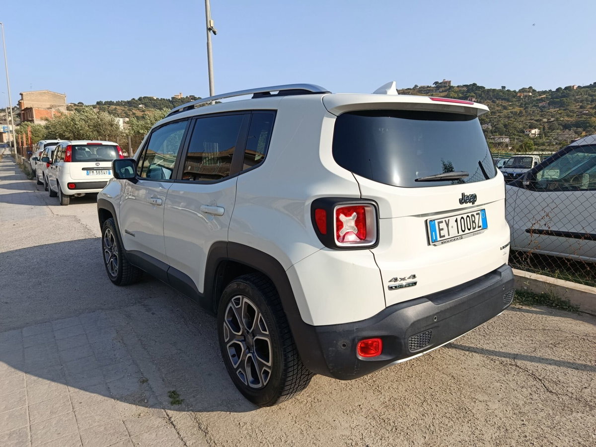 Jeep Renegade 2.0 Mjt 140CV 4WD Active Drive Low Limited (3)