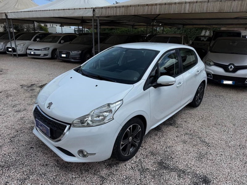 Peugeot 208 HDi 68 CV 5 porte Allure