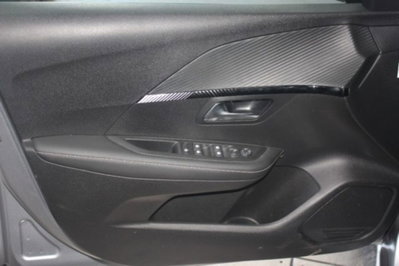 Peugeot 208 1.2 puretech Active s&s 100cv (11)