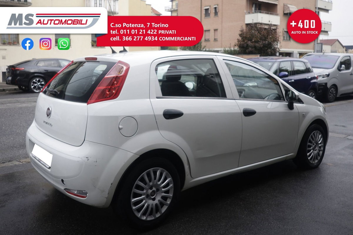 Fiat Punto 1.3 MJT II 75 CV 5 porte Lounge (13)