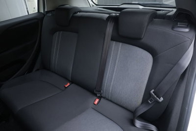Fiat Punto 1.3 MJT II 75 CV 5 porte Lounge (3)