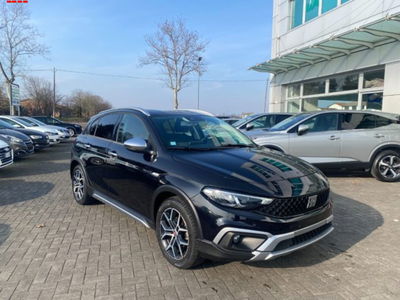 Fiat Tipo Tipo 5p 1.0 t3 Cross 100cv usata