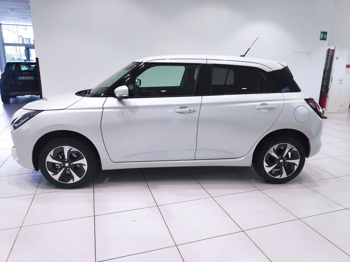 Suzuki Swift 1.2 Hybrid 4WD AllGrip Easy Top (2)