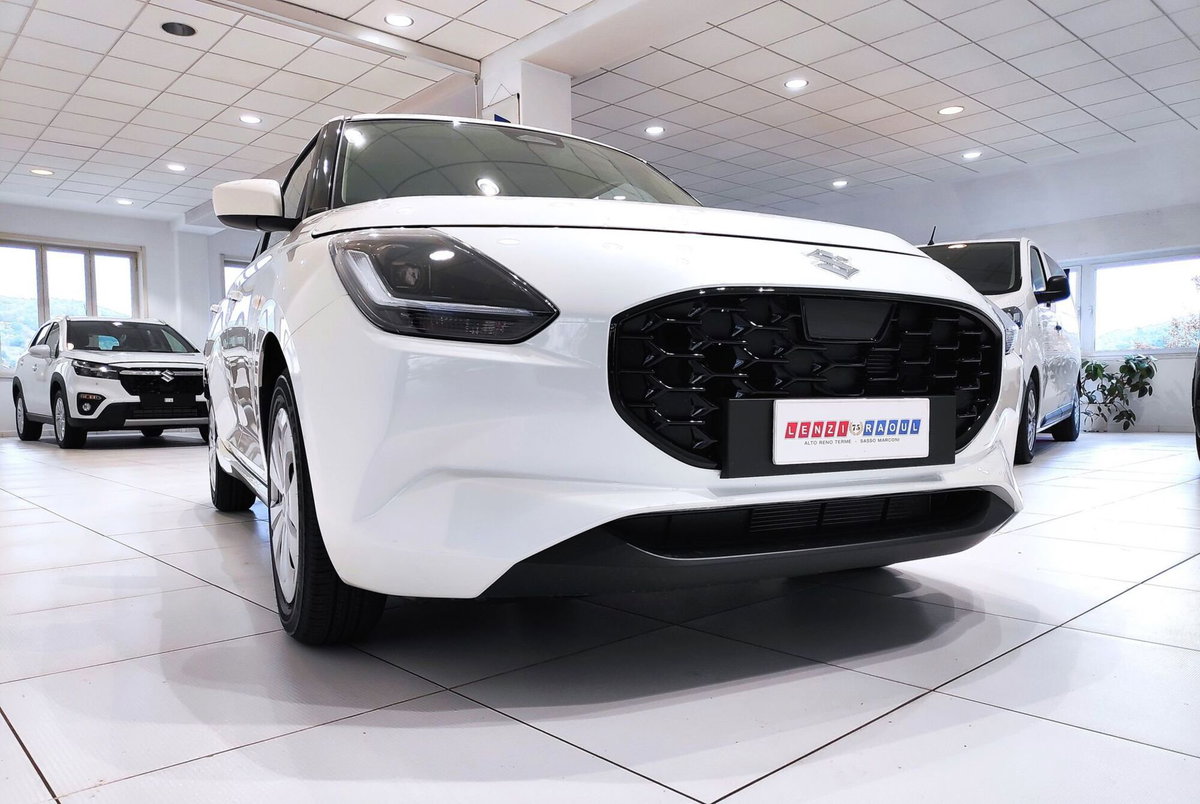 Suzuki Swift 1.2 Hybrid Cool (10)