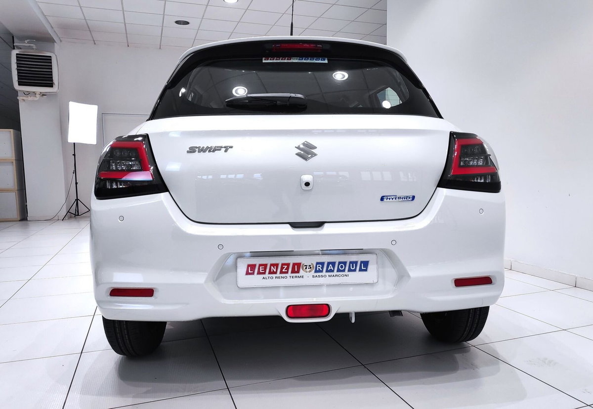 Suzuki Swift 1.2 Hybrid Cool (17)
