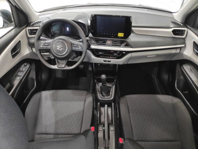 Suzuki Swift 1.2 Hybrid Cool (4)