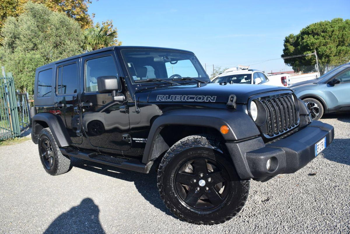 Jeep Wrangler Unlimited 2.8 CRD DPF Rubicon Auto (11)
