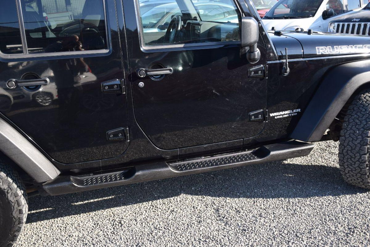 Jeep Wrangler Unlimited 2.8 CRD DPF Rubicon Auto (15)