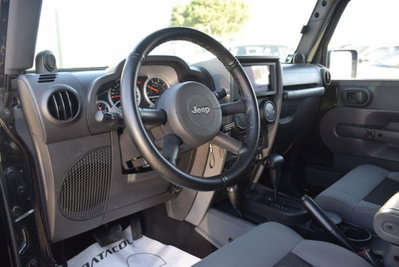 Jeep Wrangler Unlimited 2.8 CRD DPF Rubicon Auto (5)