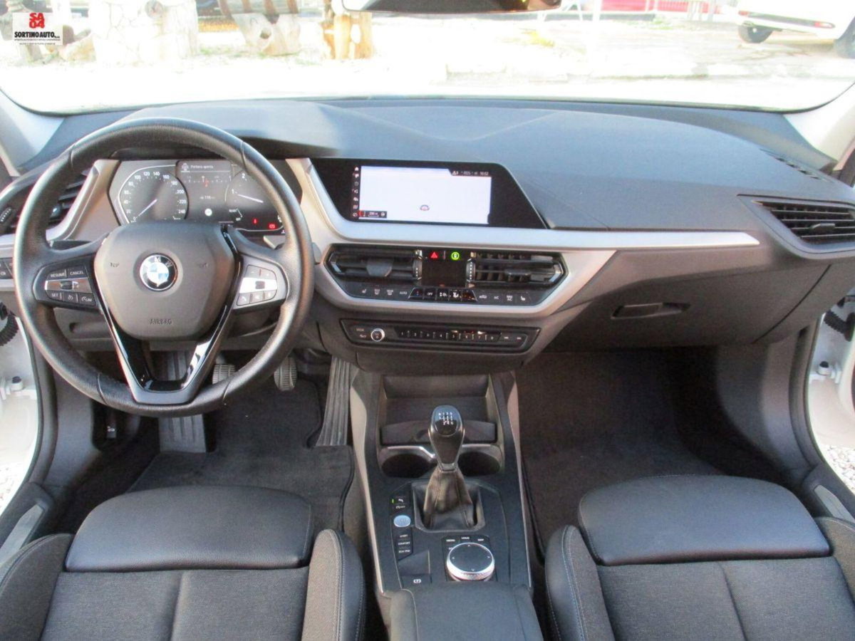 BMW Serie 1 5p. 116d 5p. Dynamic Limited Edition (8)