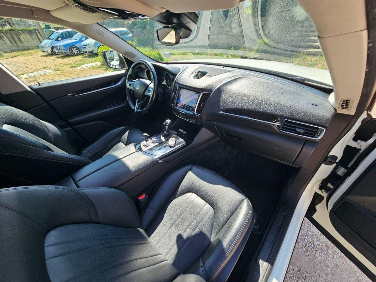 Maserati Levante Levante V6 Diesel AWD Granlusso (19)