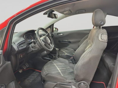 Opel Corsa Coupé 1.4 Turbo 150CV Start&Stop GSi (12)
