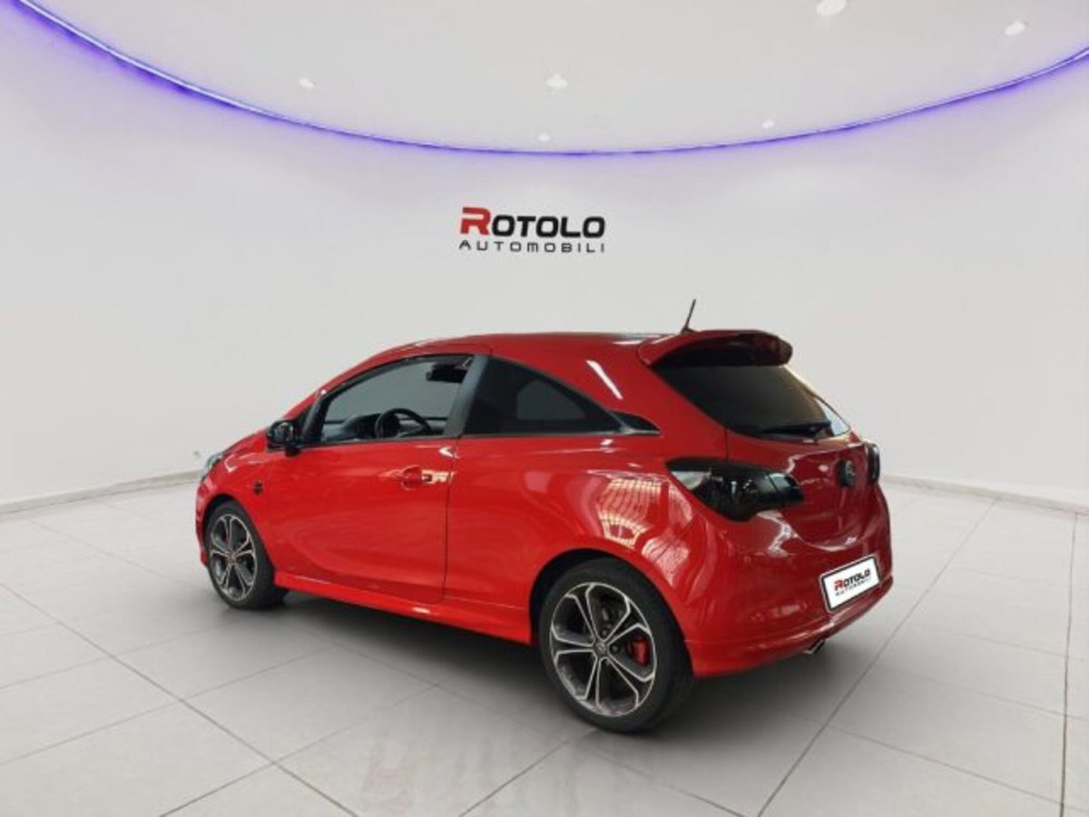 Opel Corsa Coupé 1.4 Turbo 150CV Start&Stop GSi (6)