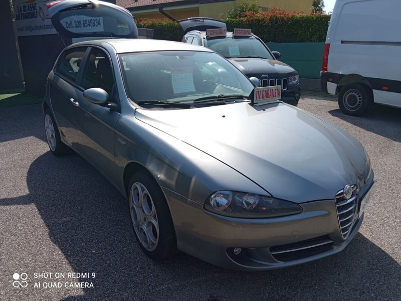 Alfa Romeo 147 1.9 JTD (120) 5 porte Progression