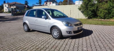 Ford Fiesta 1.4 TDCi 5p. Ambiente usata