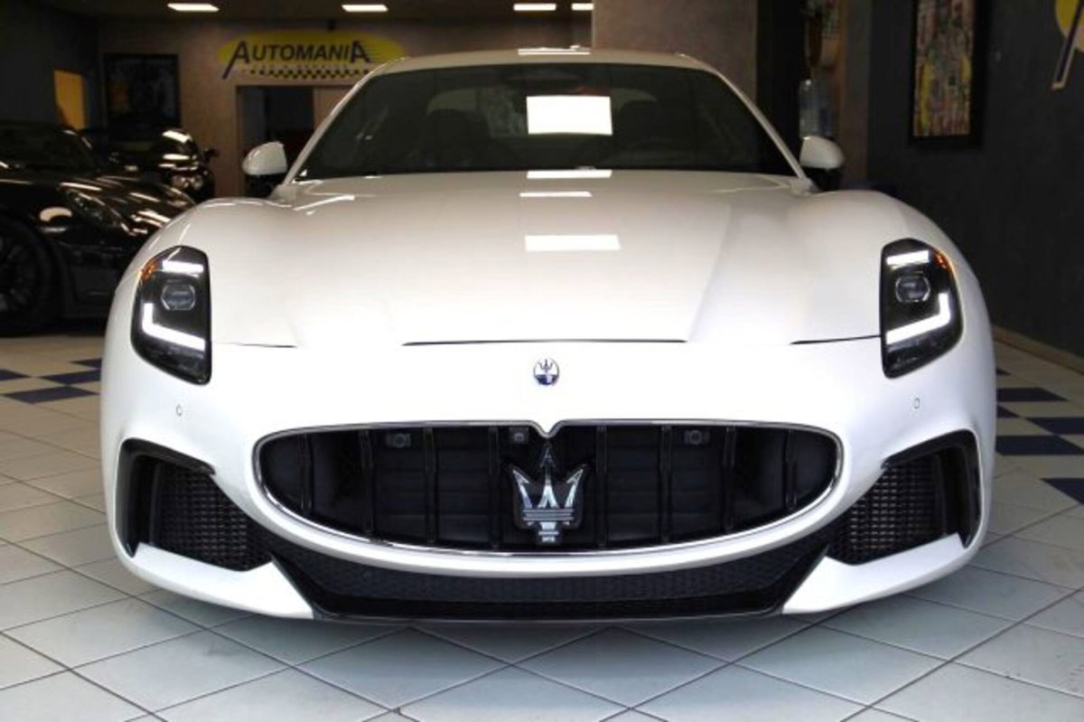 Maserati Granturismo 3.0 Trofeo awd auto (3)