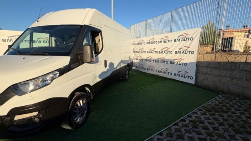 Iveco Daily Telaio 35S14 2.3 HPT PLM Cabinato