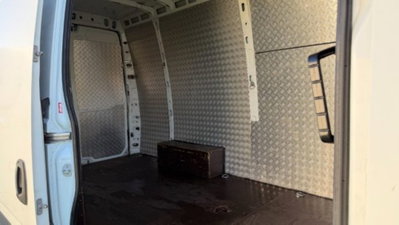 Iveco Daily Telaio 35S14 2.3 HPT PLM Cabinato (4)