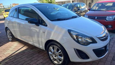 Opel Corsa 1.2 85CV 3 porte GPL-TECH b-color usata