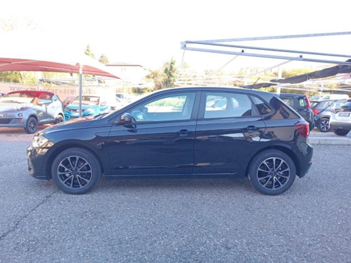 Volkswagen Polo 1.0 Life 80cv (4)