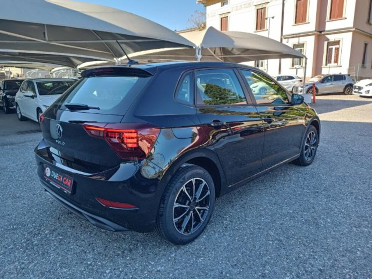 Volkswagen Polo 1.0 Life 80cv (7)