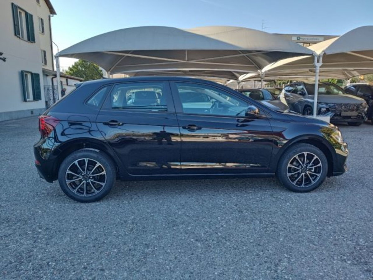 Volkswagen Polo 1.0 Life 80cv (8)